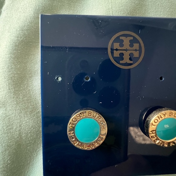 NWOT TORY BURCH EARRINGS - Picture 7 of 8